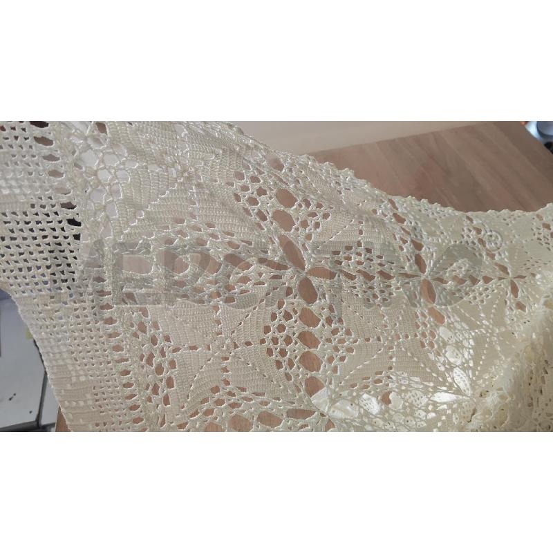 COPERTA MATRIMONIALE UNCINETTO QUADRATI BIANCA FATTA A MANO | Mercatino dell'Usato Vinci - fraz. sovigliana 3