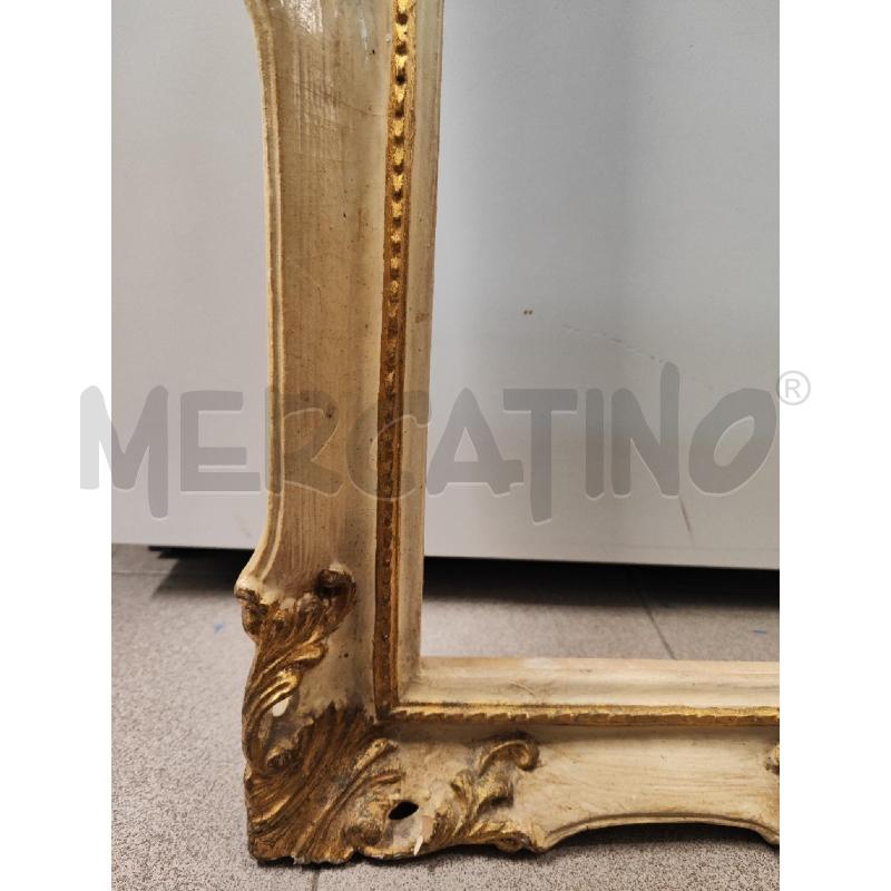 CORNICE 83X63 SBIANCATA ORO RICCIOLI | Mercatino dell'Usato Vinci - fraz. sovigliana 3