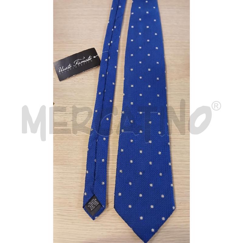 CRAVATTA GAI MATTIOLO BLU QUADRETTINI BIANCHI | Mercatino dell'Usato Vinci - fraz. sovigliana 1