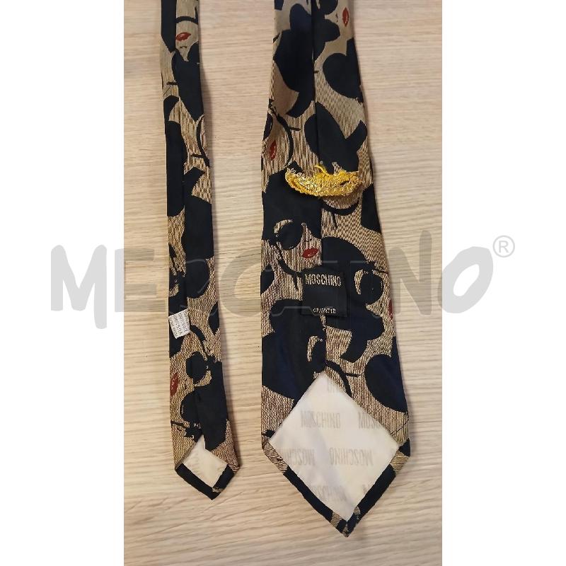 CRAVATTA MOSCHINO VOLTI NERI ORO | Mercatino dell'Usato Vinci - fraz. sovigliana 2