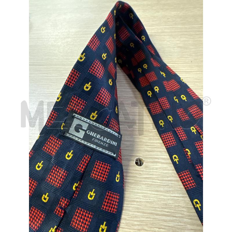 CRAVATTA QUADRETTI NERI ROSSI LOGO GIALLO | Mercatino dell'Usato Vinci - fraz. sovigliana 2