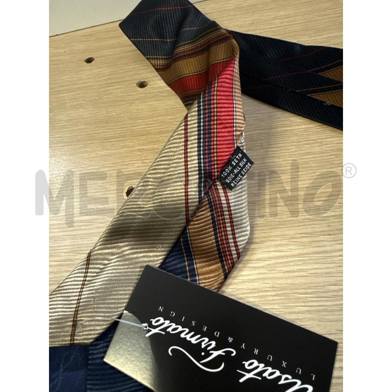 CRAVATTA YVESSAINTLAURENT BLU ORO | Mercatino dell'Usato Vinci - fraz. sovigliana 2