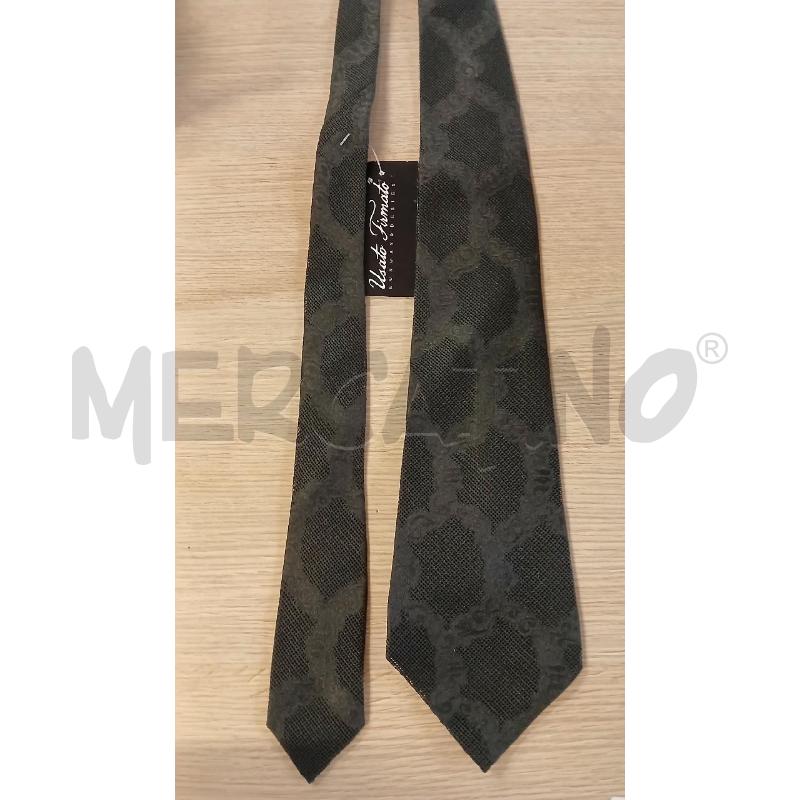 CRAVATTA YVES SAINT LAURENT LAVORATA NUOVA | Mercatino dell'Usato Vinci - fraz. sovigliana 1