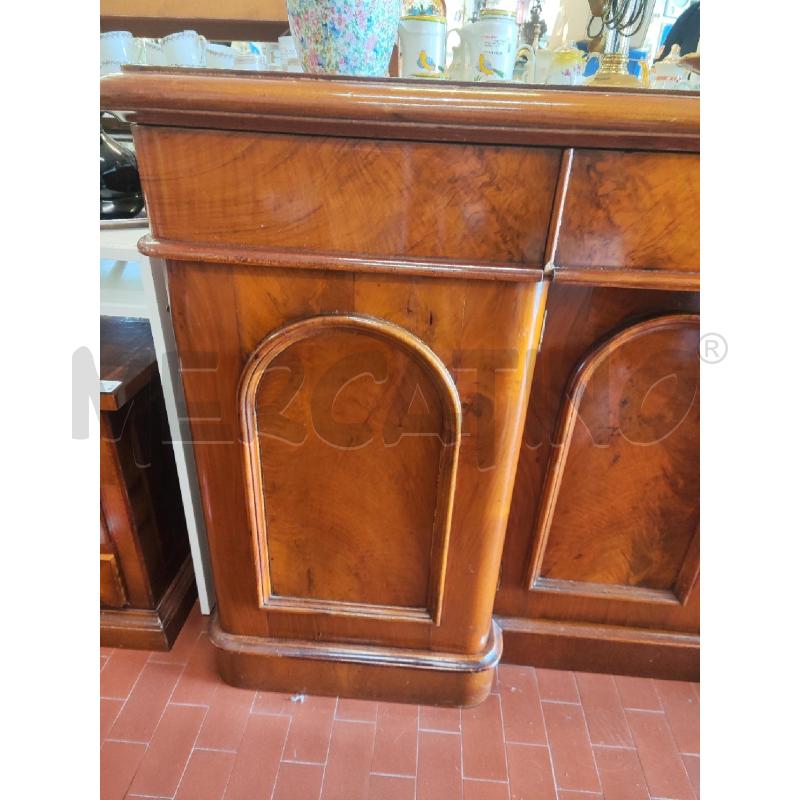 CREDENZA INGLESE STILE VITTORIANO 4 ANTE CON CASSETTI | Mercatino dell'Usato Vinci - fraz. sovigliana 2