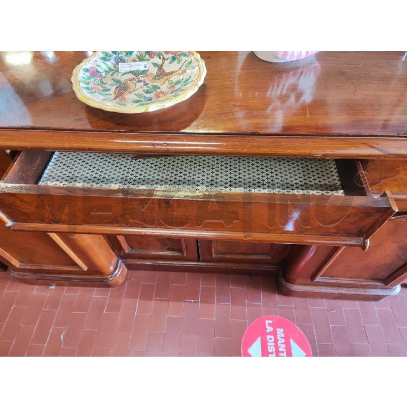CREDENZA INGLESE STILE VITTORIANO 4 ANTE CON CASSETTI | Mercatino dell'Usato Vinci - fraz. sovigliana 3