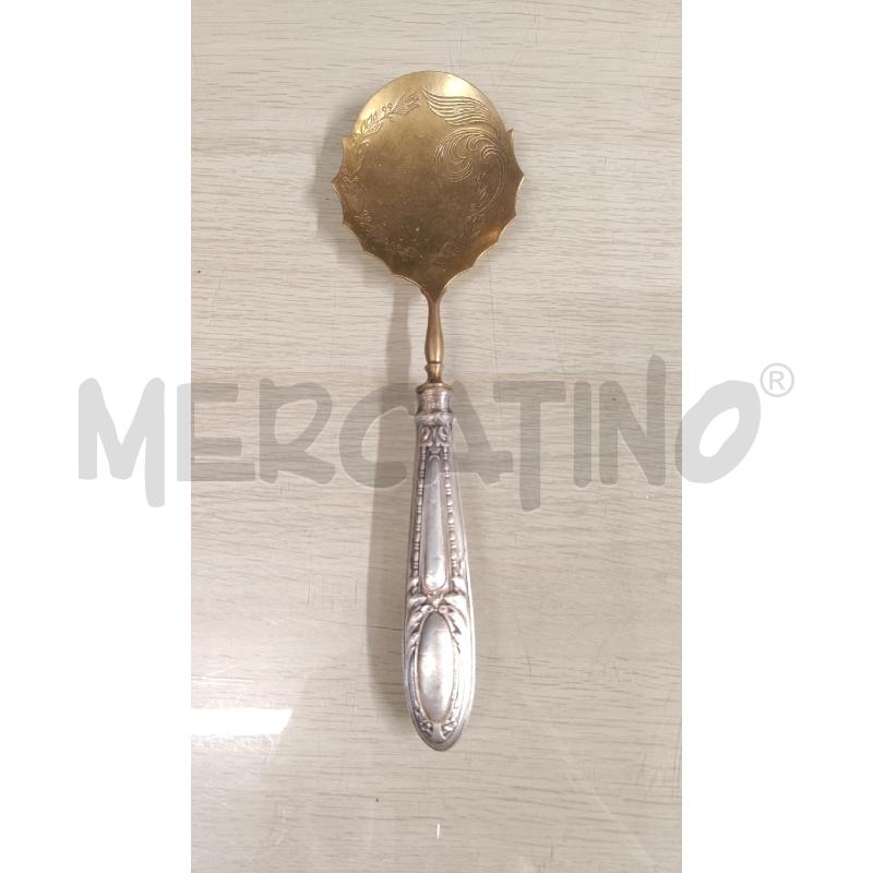 CUCCHIAIONE TONDO SMERLATO MANICO ARGENTATO | Mercatino dell'Usato Vinci - fraz. sovigliana 1