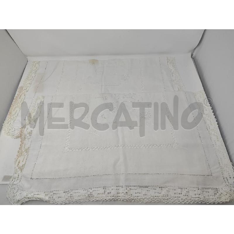 FEDERE 2 PZ BIANCHE RICAMATE FIORI E TRINA  | Mercatino dell'Usato Vinci - fraz. sovigliana 1