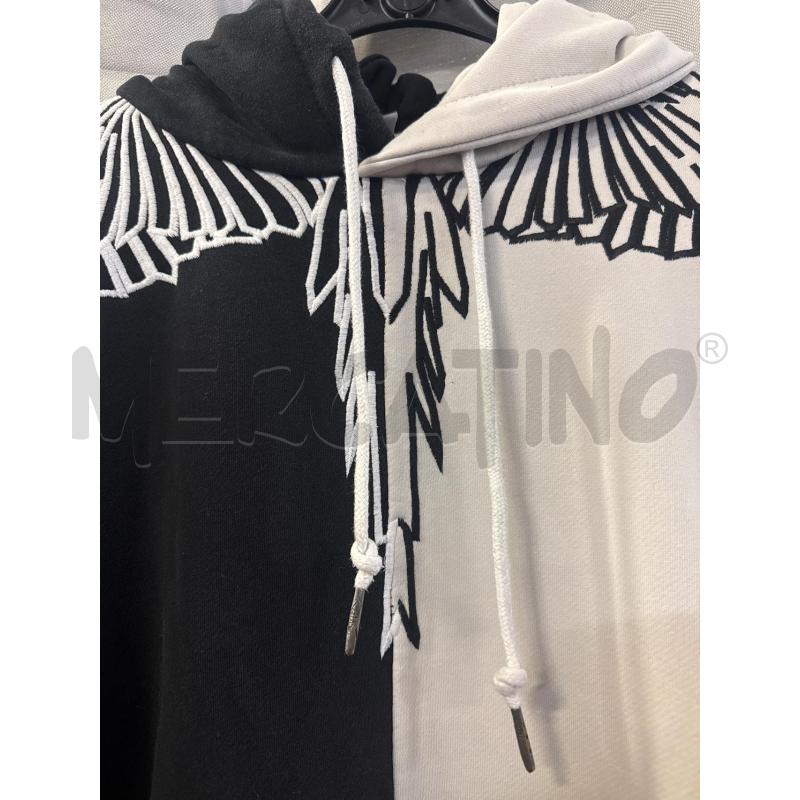 FELPA UOMO MARCELO BURLON BIANCA E NERA CAPPUCCIO TG.XL | Mercatino dell'Usato Vinci - fraz. sovigliana 2