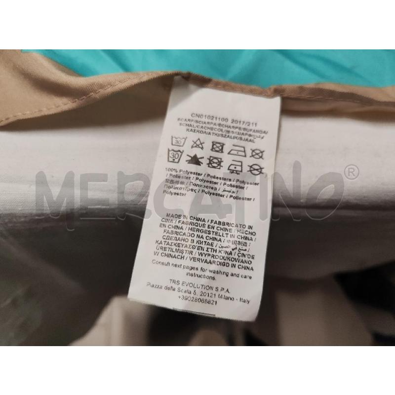 FOULARD FAZZOLETTO 42X42 TRUSSARDI JEANS PANNA FIORI GIALLI AZZURRI BORDO BEIGE | Mercatino dell'Usato Vinci - fraz. sovigliana 3
