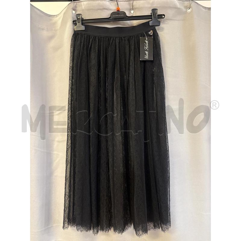 GONNA TWIN SET PIZZO NERA SENZA TG. | Mercatino dell'Usato Vinci - fraz. sovigliana 1