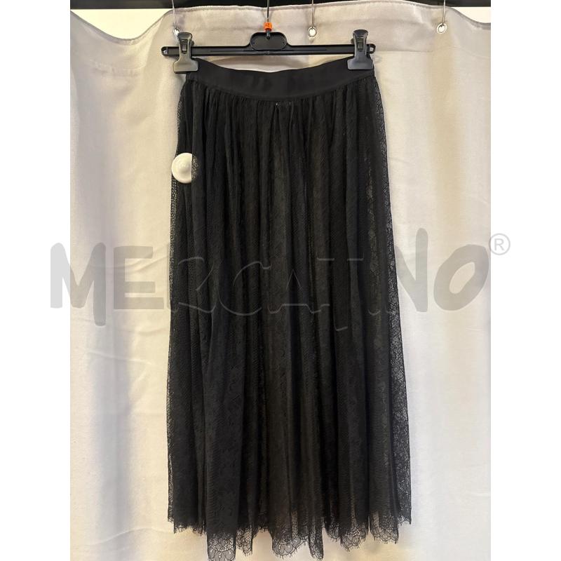 GONNA TWIN SET PIZZO NERA SENZA TG. | Mercatino dell'Usato Vinci - fraz. sovigliana 2