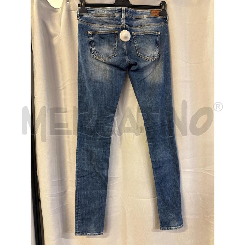 JEANS DONNA GUESS TG.28 | Mercatino dell'Usato Vinci - fraz. sovigliana 2