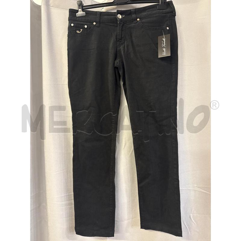 JEANS DONNA JACOB COHEN NERI TG.31 | Mercatino dell'Usato Vinci - fraz. sovigliana 1