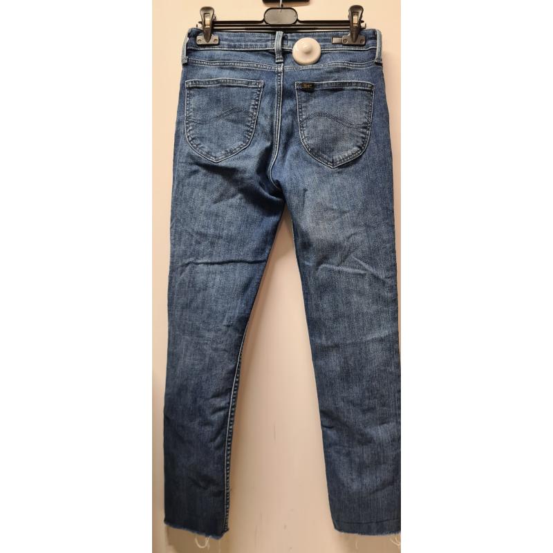 JEANS DONNA LEE TG 33 | Mercatino dell'Usato Vinci - fraz. sovigliana