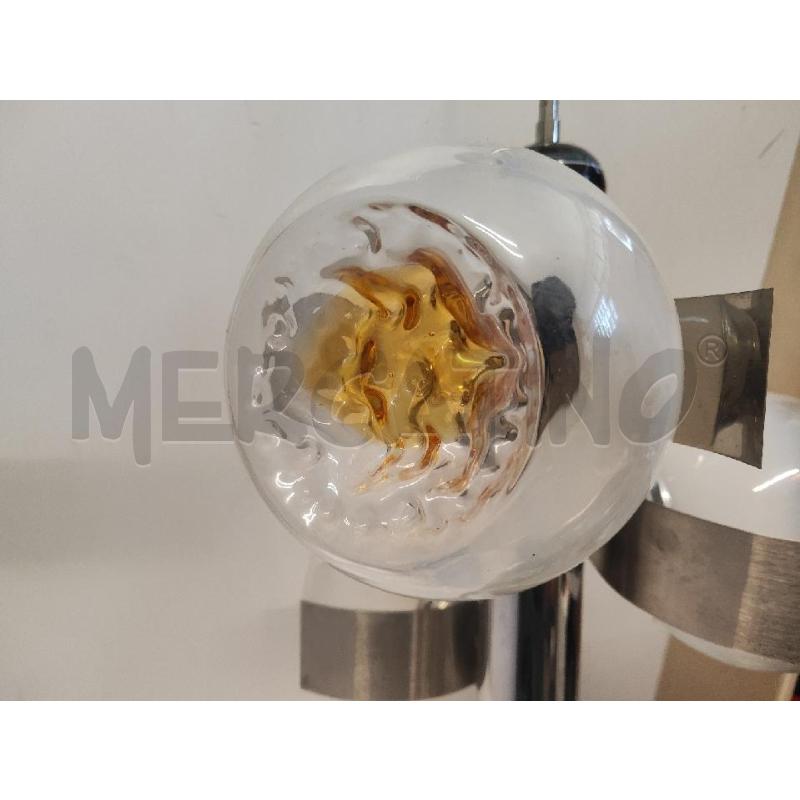 LAMPADARIO 3 LUCI CROMATO 3 PALLE VETRO | Mercatino dell'Usato Vinci - fraz. sovigliana 2