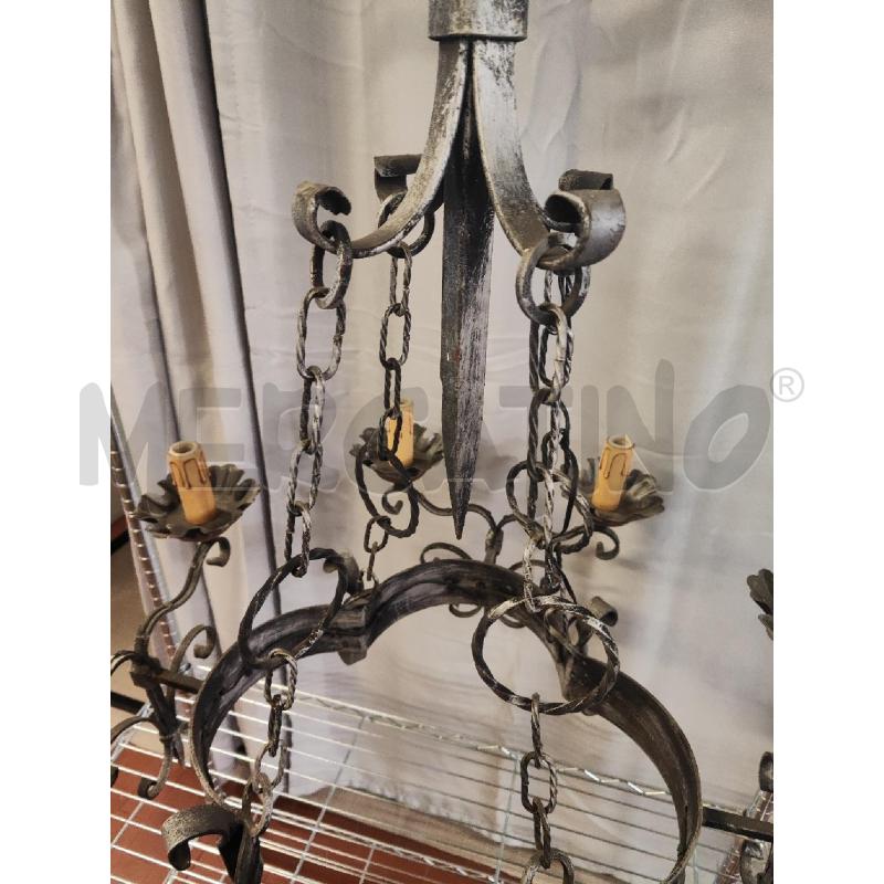 LAMPADARIO FERRO BATTUTO 8 LUCI  | Mercatino dell'Usato Vinci - fraz. sovigliana 4