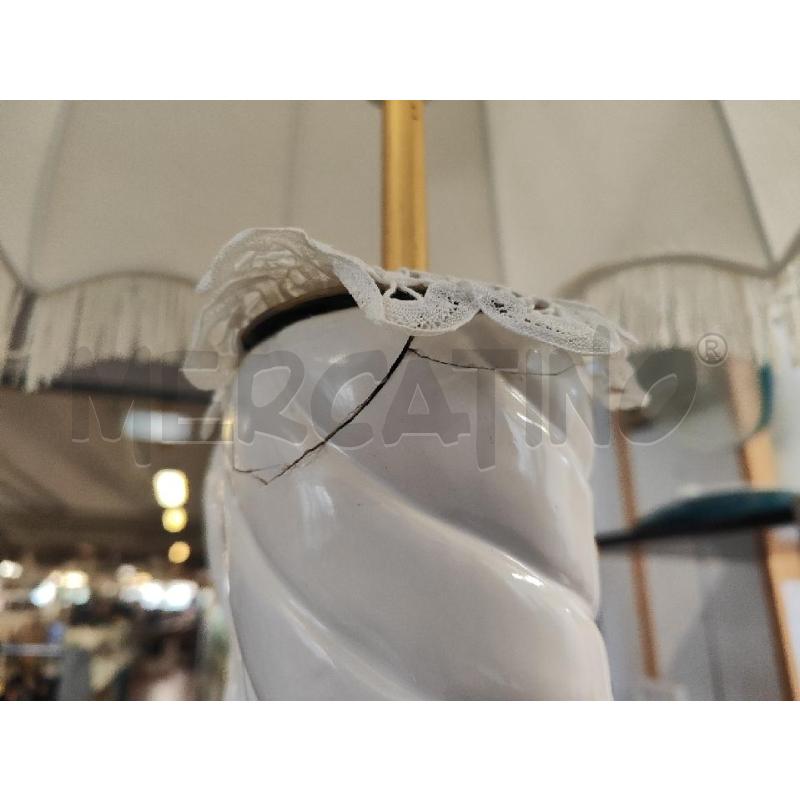 LAMPADA BASE CERAMICA DODDA BIANCA ORO | Mercatino dell'Usato Vinci - fraz. sovigliana 3