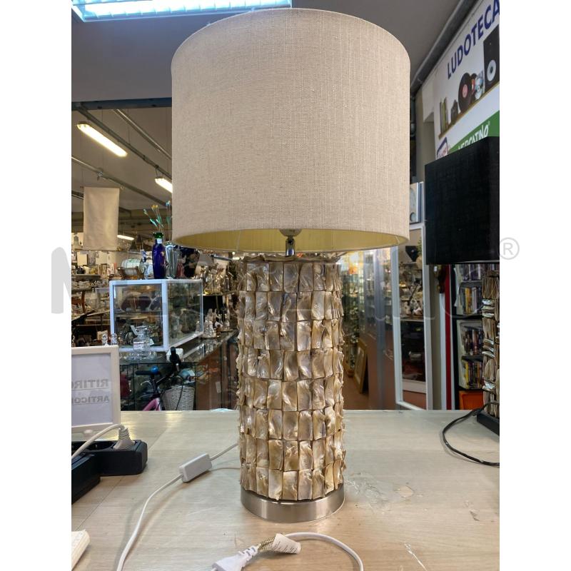 LAMPADA DA TAVOLO CILINDRO PEZZETTI MADREPERLA  | Mercatino dell'Usato Vinci - fraz. sovigliana 1