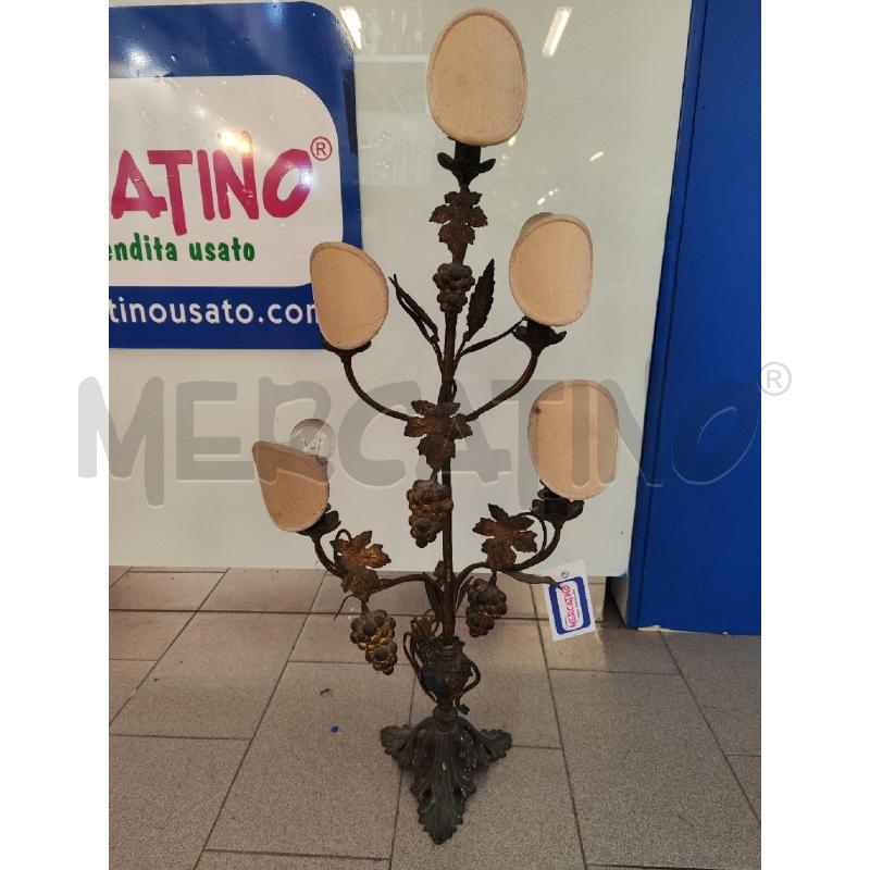 LAMPADA DA TAVOLO FOGLIE E UVA METALLO 5 LUCI | Mercatino dell'Usato Vinci - fraz. sovigliana 1