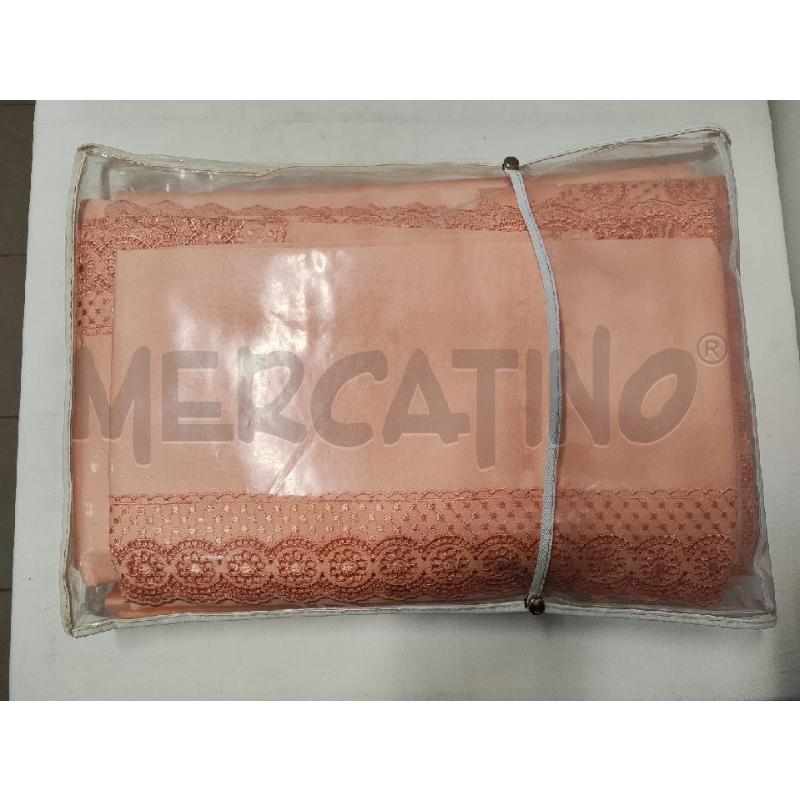 LENZUOLO MATRIMONIALE PESCA COMPLETO TRINA NUOVO | Mercatino dell'Usato Vinci - fraz. sovigliana 1