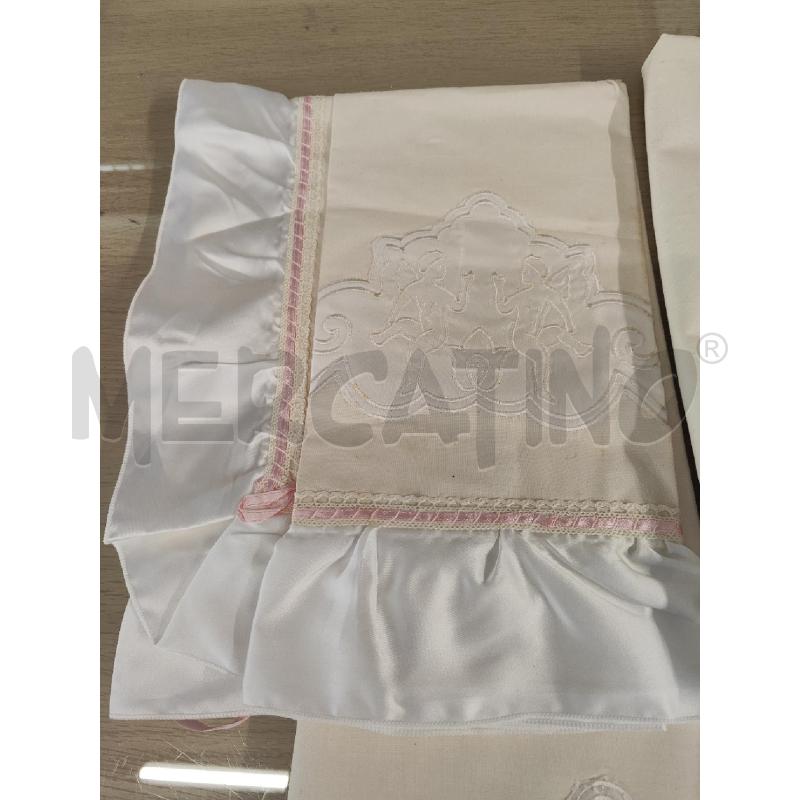 LENZUOLO MATRIMONIALE + 2 FEDERE DA SBIANCARE CON PUTTINI | Mercatino dell'Usato Vinci - fraz. sovigliana 3