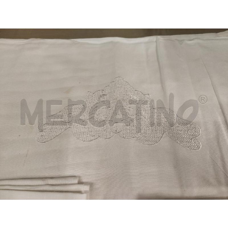 LENZUOLO MATRIMONIALE + 2 FEDERE RICAMO PUTTINI NUOVO | Mercatino dell'Usato Vinci - fraz. sovigliana 2