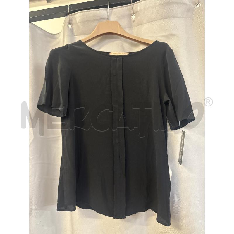 MAGLIETTA DONNA PENNYBLACK NERA PIEGA SENZA TG | Mercatino dell'Usato Vinci - fraz. sovigliana 1