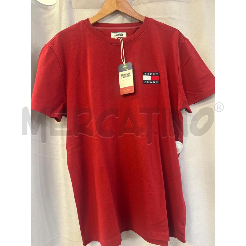 MAGLIETTA UOMO TOMMY JEANS ROSSA NUOVA TG.L | Mercatino dell'Usato Vinci - fraz. sovigliana 1