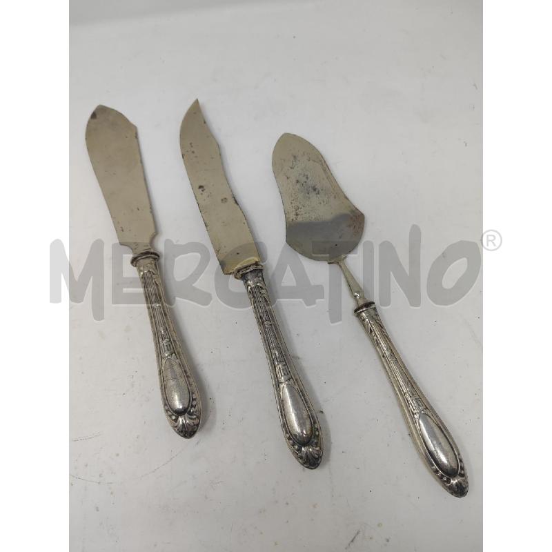 MESTOLA + 2 COLTELLI MANICI ARGENTATI | Mercatino dell'Usato Vinci - fraz. sovigliana 1
