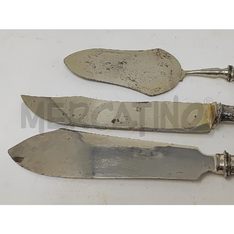 MESTOLA + 2 COLTELLI MANICI ARGENTATI | Mercatino dell'Usato Vinci - fraz. sovigliana 2