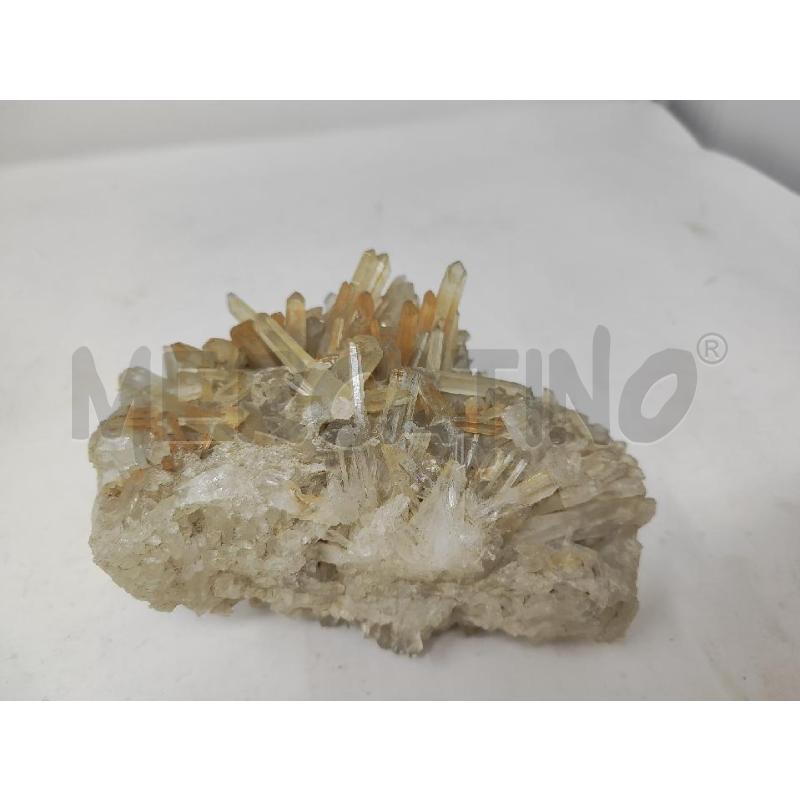 MINERALE QUARZO IALINO NATURALE 1435 G. | Mercatino dell'Usato Vinci - fraz. sovigliana 1