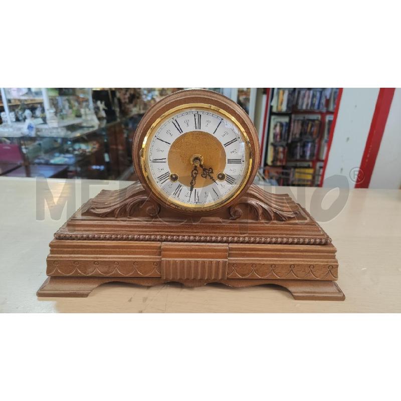 OROLOGIO DA TAVOLO LEGNO A CARICA CON CHIAVE | Mercatino dell'Usato Vinci - fraz. sovigliana 1