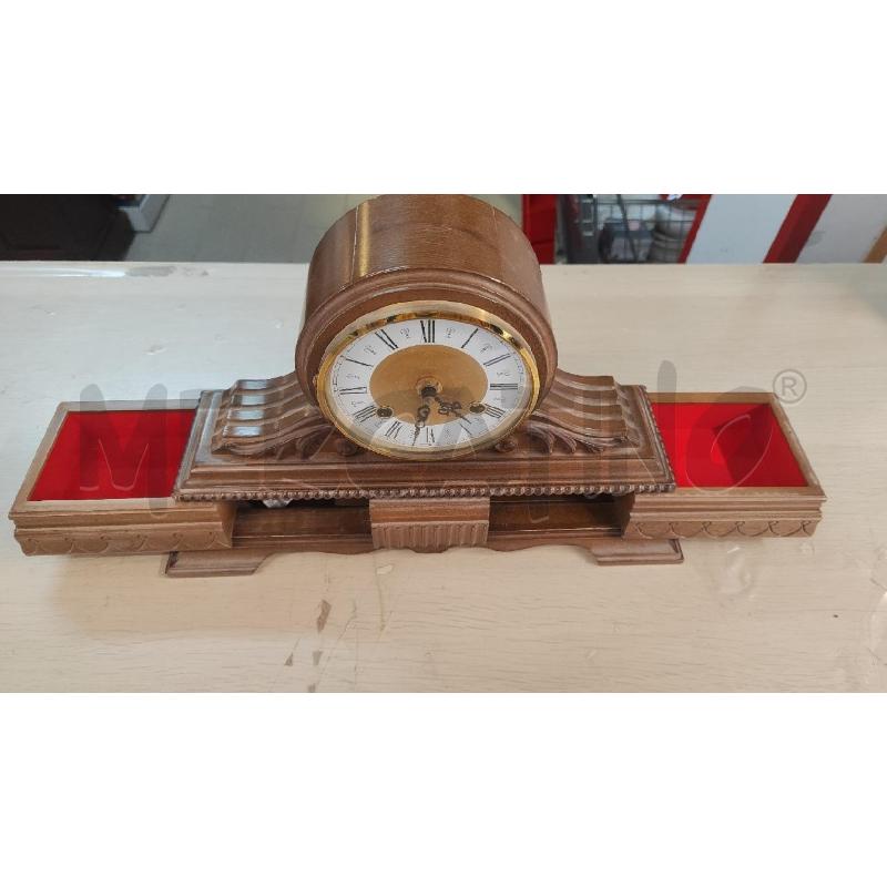 OROLOGIO DA TAVOLO LEGNO A CARICA CON CHIAVE | Mercatino dell'Usato Vinci - fraz. sovigliana 2