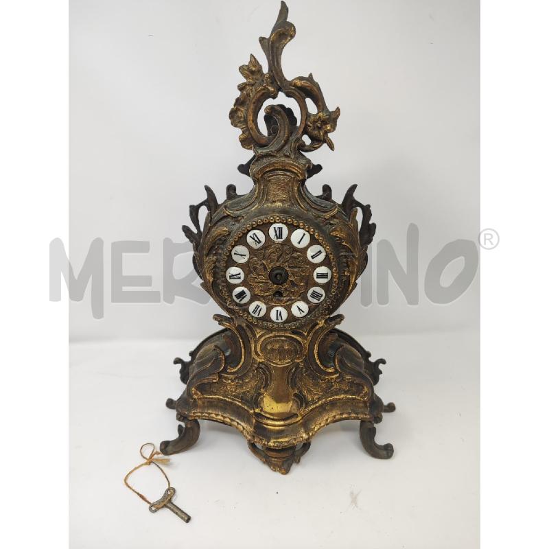 OROLOGIO DA TAVOLO METALLO MANCA LE LANCETTE DA RISISTEMARE | Mercatino dell'Usato Vinci - fraz. sovigliana 1
