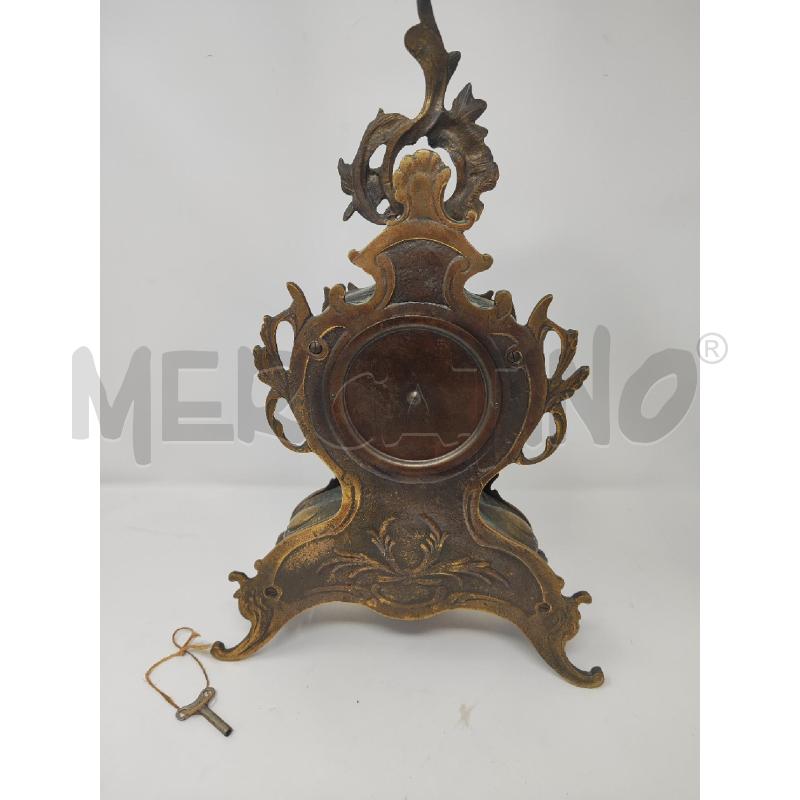 OROLOGIO DA TAVOLO METALLO MANCA LE LANCETTE DA RISISTEMARE | Mercatino dell'Usato Vinci - fraz. sovigliana 3