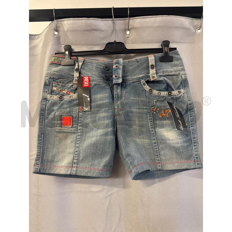 PANTALONCINO DONNA DIESEL JEANS TG.29 NUOVI | Mercatino dell'Usato Vinci - fraz. sovigliana 1