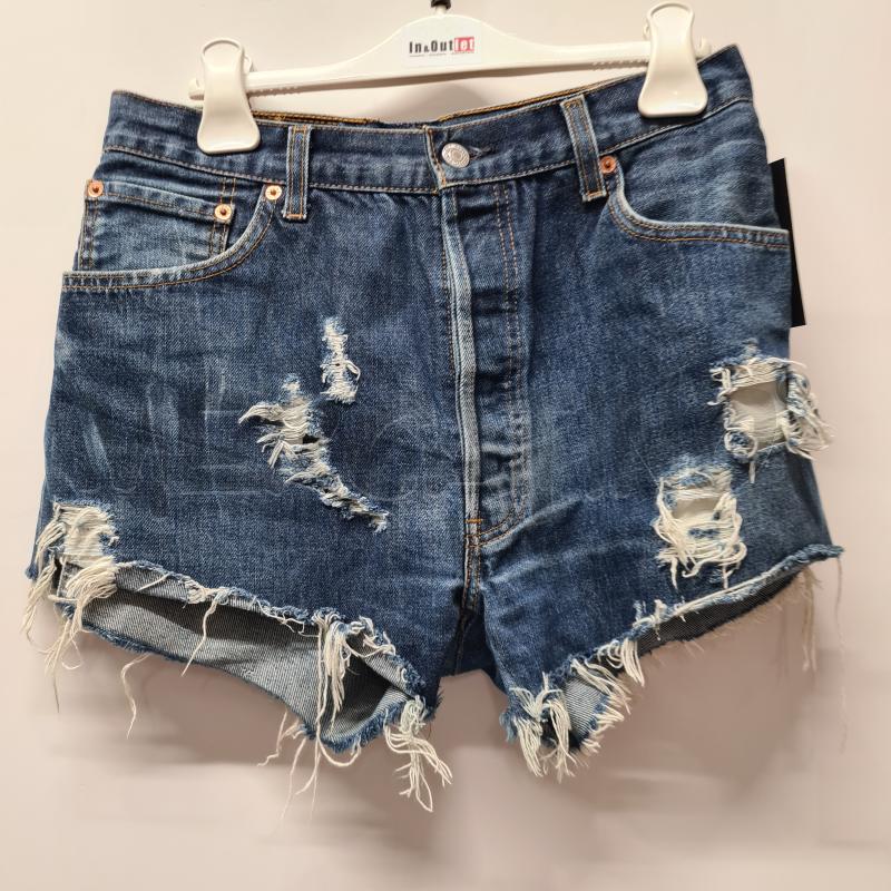PANTALONCINO DONNA LEVIS 501 TG.36/36 STRAPPI | Mercatino dell'Usato Vinci  - fraz. sovigliana