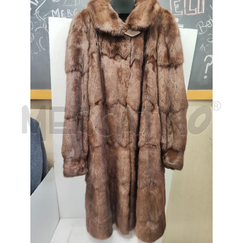 PELLICCIA CAPPOTTO A B MARRONE BOTTONE COLLO | Mercatino dell'Usato Vinci - fraz. sovigliana 1