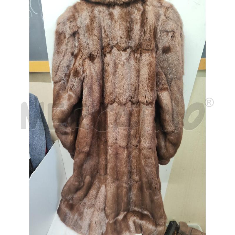 PELLICCIA CAPPOTTO A B MARRONE BOTTONE COLLO | Mercatino dell'Usato Vinci - fraz. sovigliana 5