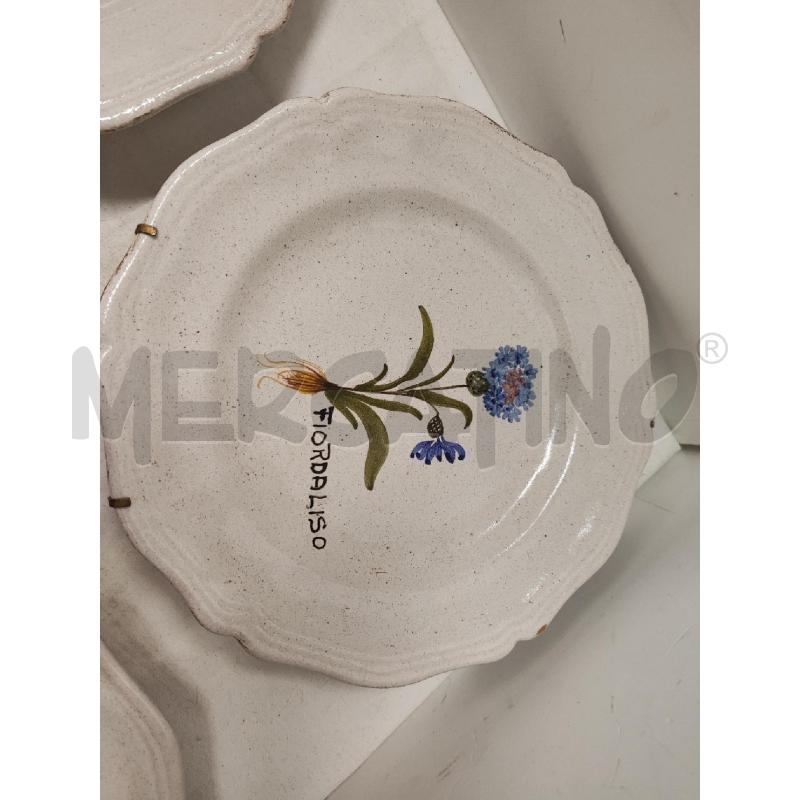 PIATTI PZ. 4 3 MACHOLDER + 1 FIORDALISO | Mercatino dell'Usato Vinci - fraz. sovigliana 3