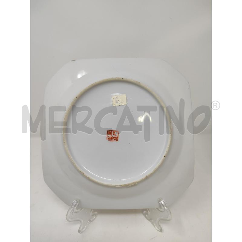 PIATTO QUADRATO ORIENTALE 21CM FIORI | Mercatino dell'Usato Vinci - fraz. sovigliana 2