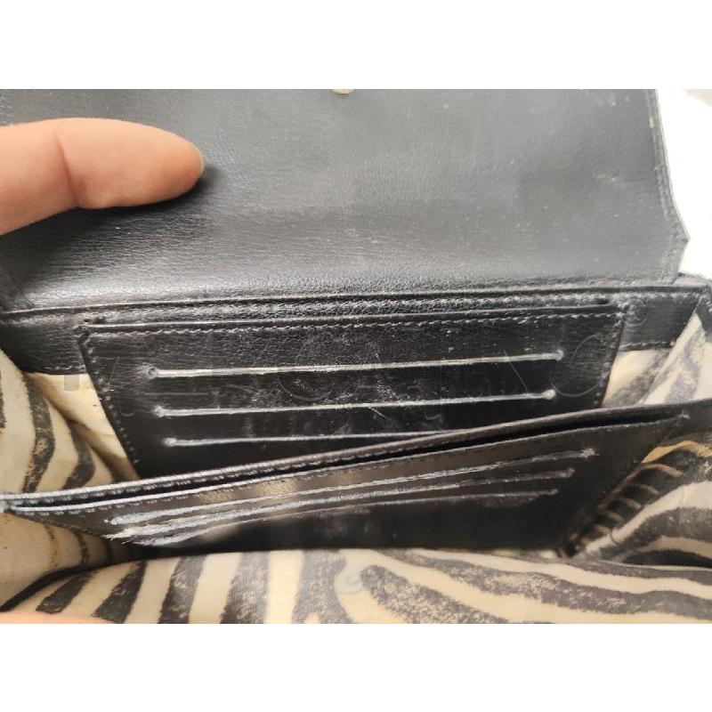 PORTA FOGLIO PELLE ROBERTO CAVALLI FREEDOM NERO BORCHIE | Mercatino dell'Usato Vinci - fraz. sovigliana 3
