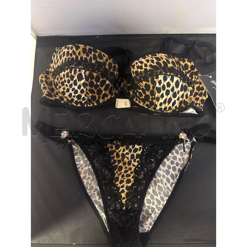 REGGISENO + SLIP D&G MACULATO SENZA TG. | Mercatino dell'Usato Vinci - fraz. sovigliana 1