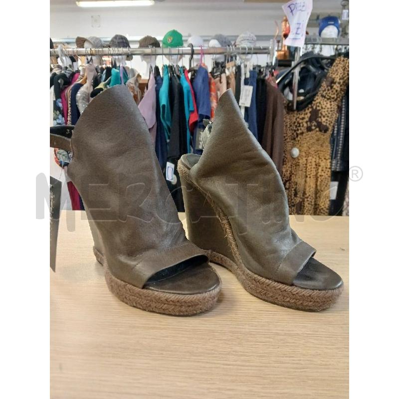SANDALI DONNA BALENCIAGA PELLE VERDE ZEPPA N.36 | Mercatino dell'Usato Vinci - fraz. sovigliana 1
