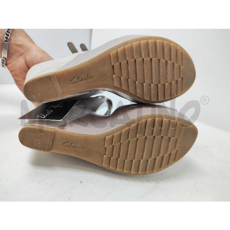 SANDALI DONNA CLARKS N.5 1/2 SCAMOSCIATE GRIGIE | Mercatino dell'Usato Vinci - fraz. sovigliana 4
