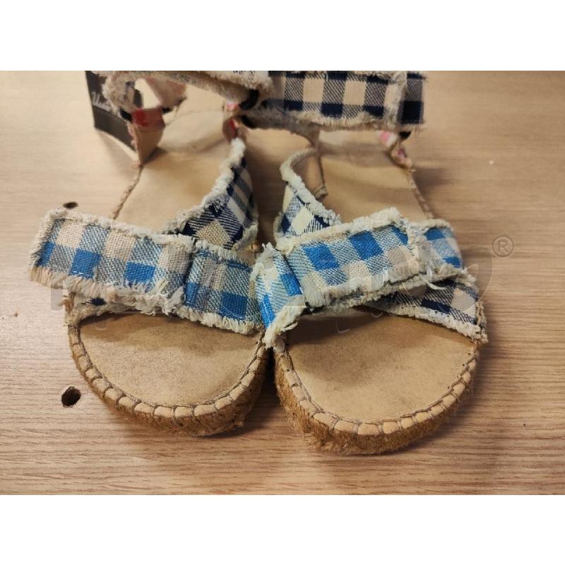 SANDALI DONNA SAINT BARTH QUADRETTINI BLU ROSSI N.39 | Mercatino dell'Usato Vinci - fraz. sovigliana 2