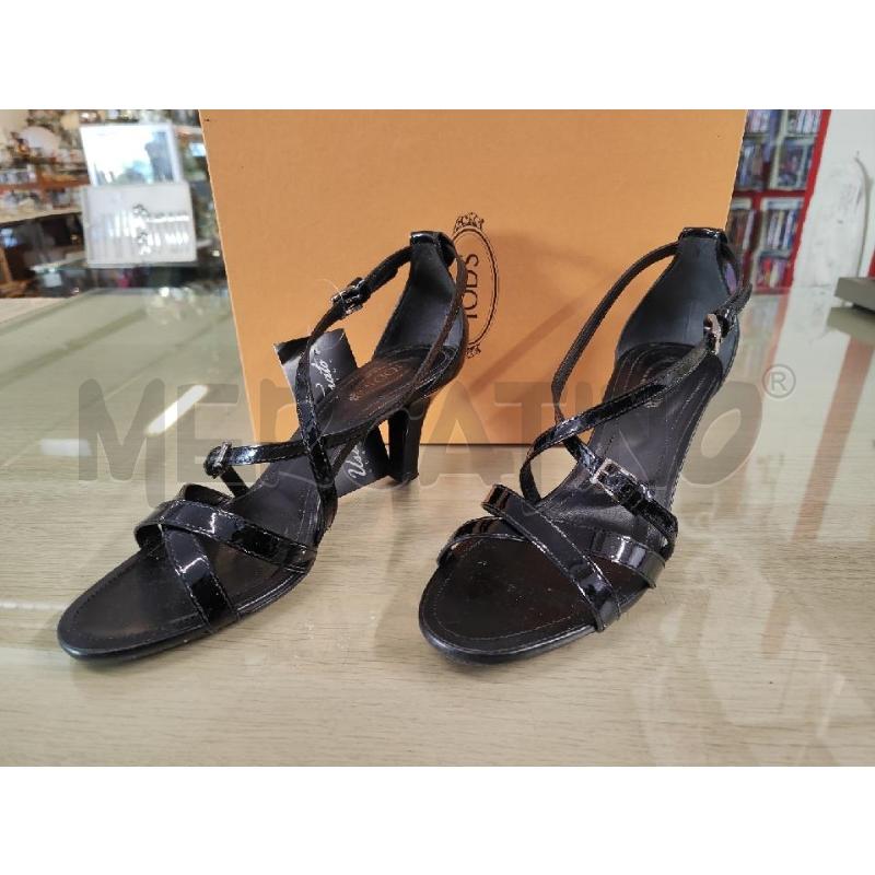 SANDALI DONNA TOD'S VERNICE NERI N.37.5 | Mercatino dell'Usato Vinci - fraz. sovigliana 1
