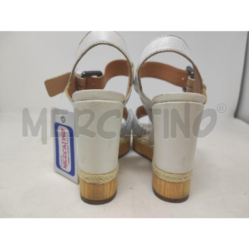 SANDALI DONNA # GEOX BIANCHI TRECCIA N.36 | Mercatino dell'Usato Vinci - fraz. sovigliana 3