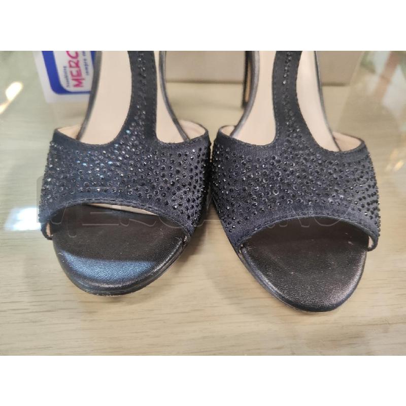 SANDALI DONNA # LIU JO NERI STRASS N.38 | Mercatino dell'Usato Vinci - fraz. sovigliana 2