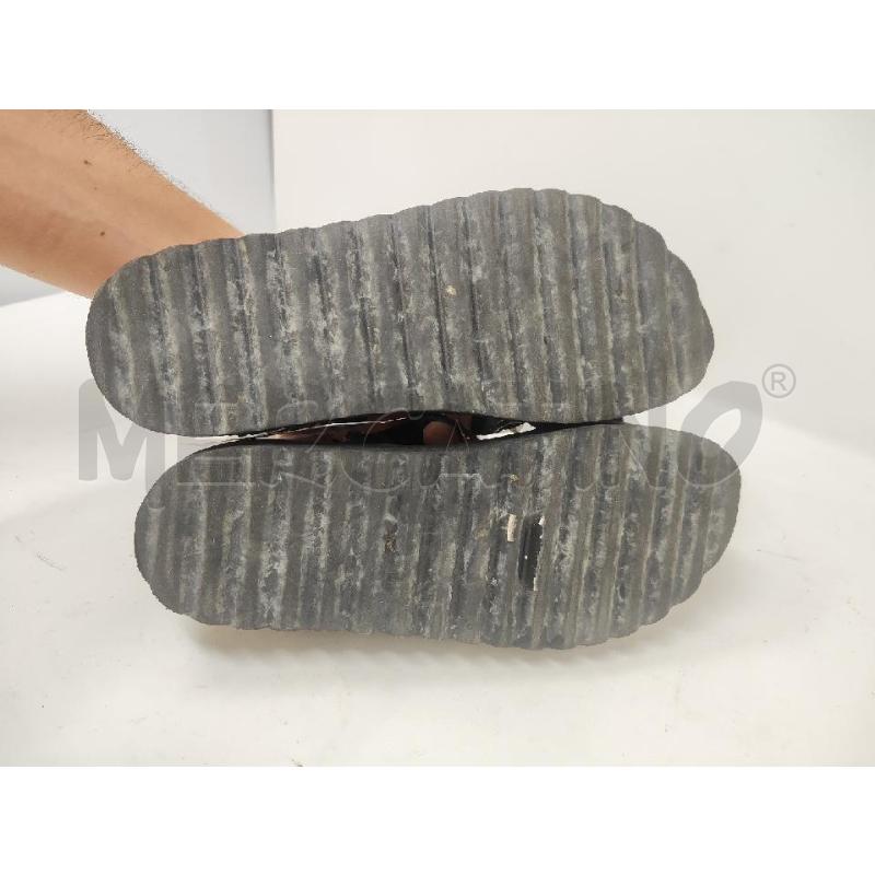 SANDALI DONNA # TEMY PELLE NERI BORCHIE  | Mercatino dell'Usato Vinci - fraz. sovigliana 4